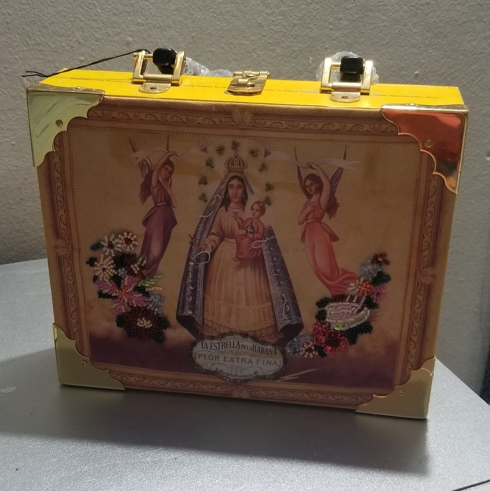Cigar box purse .